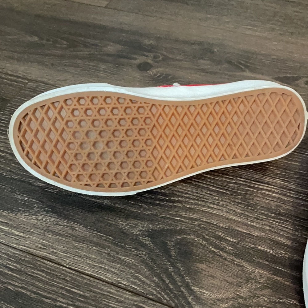 Vans - Picture 3 of 3